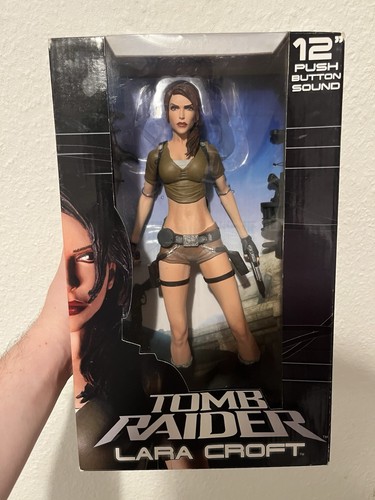 Tomb raider lara croft - tomb,